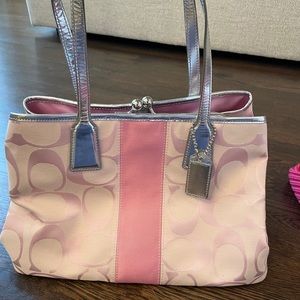 coach tote